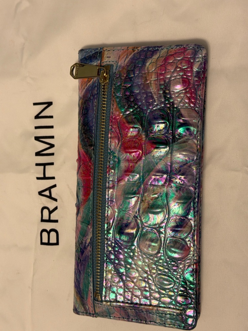 Brahmin Iridescent Multi-Color Croc-Embossed Crossbody and Wallet Set - Picture 7 of 9